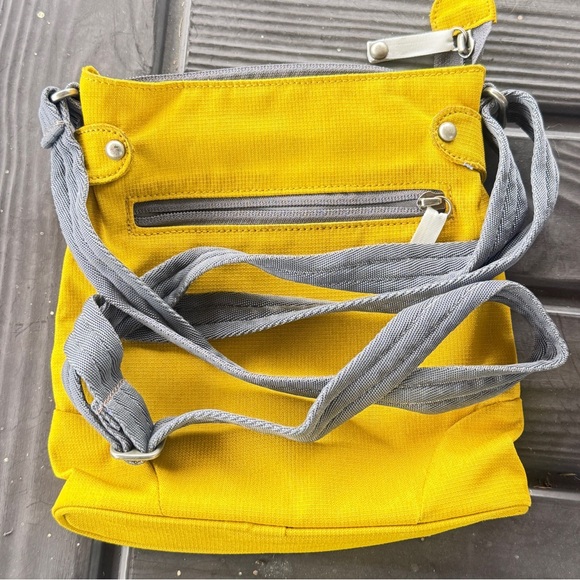 REI Fabric Crossbody Bag - Picture 11 of 11